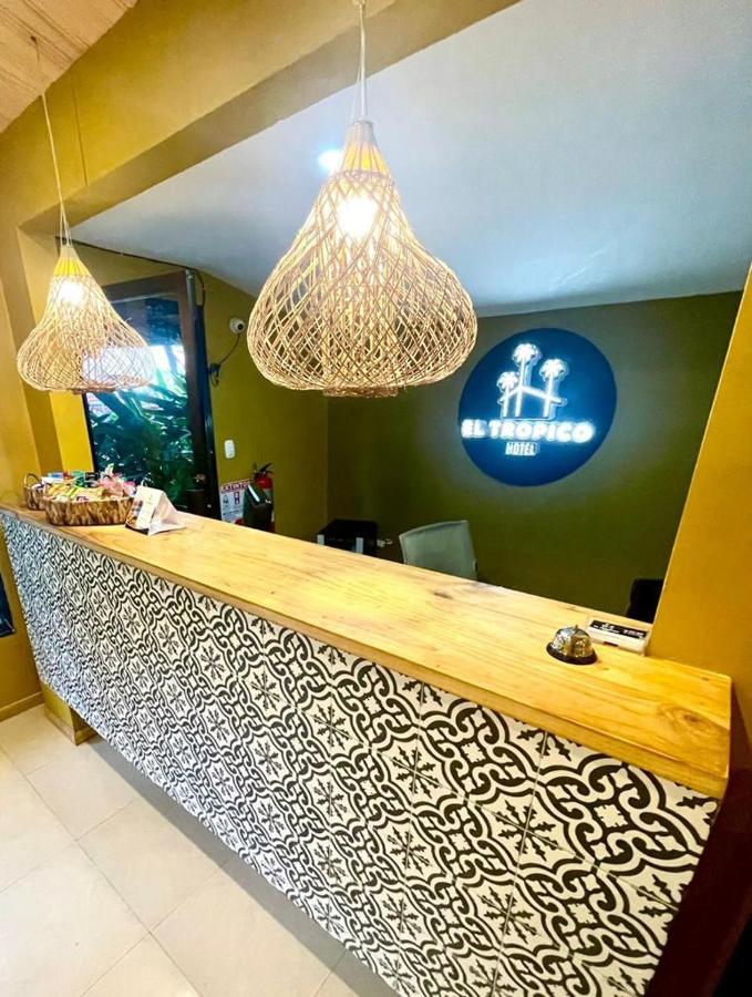 Hotel Y Cabinas Del Tropico Guápiles المظهر الخارجي الصورة
