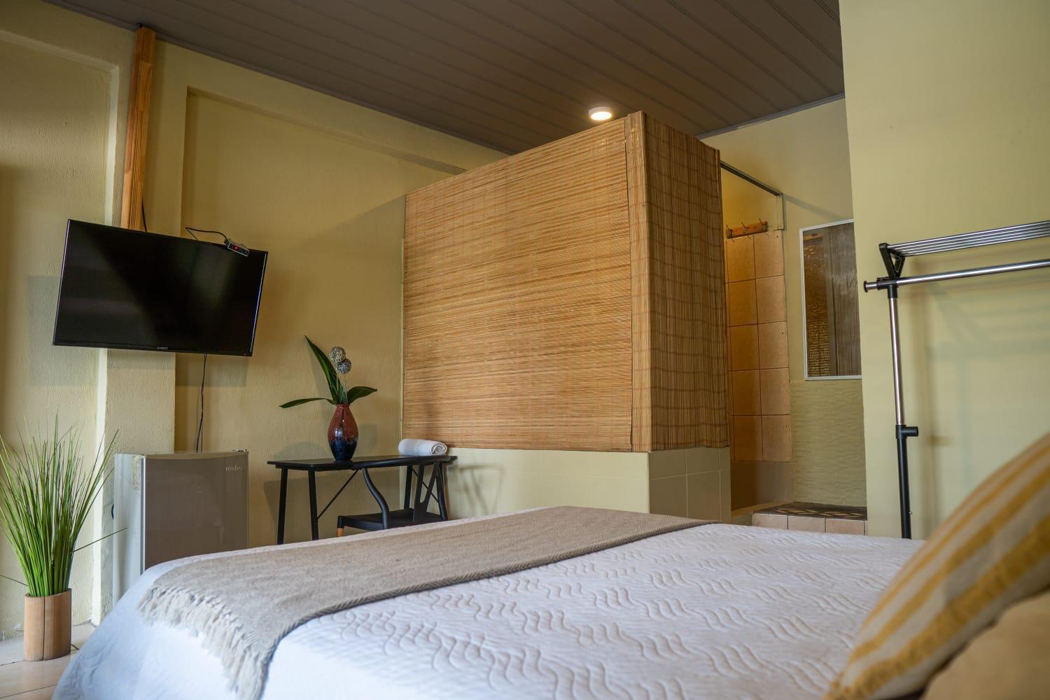 Hotel Y Cabinas Del Tropico Guápiles المظهر الخارجي الصورة